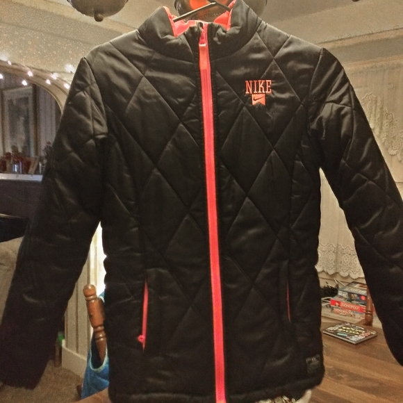 NIKE PUFFY JACKET - Picture 7 of 8